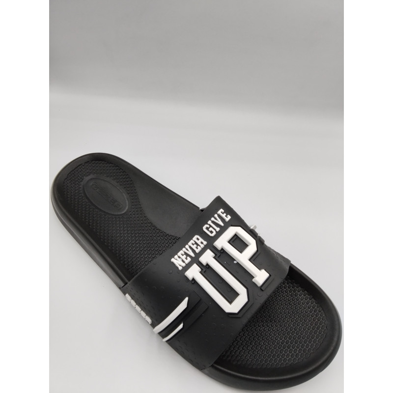 Gezer Merdane GT115837.00 Terlik Siyah Beyaz