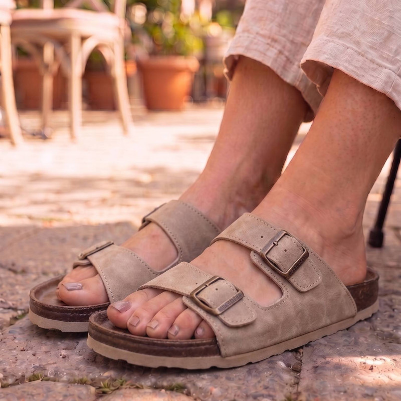 Witta Zenne 55201 Çift Toka Comfort Kutulu Günlük Terlik
